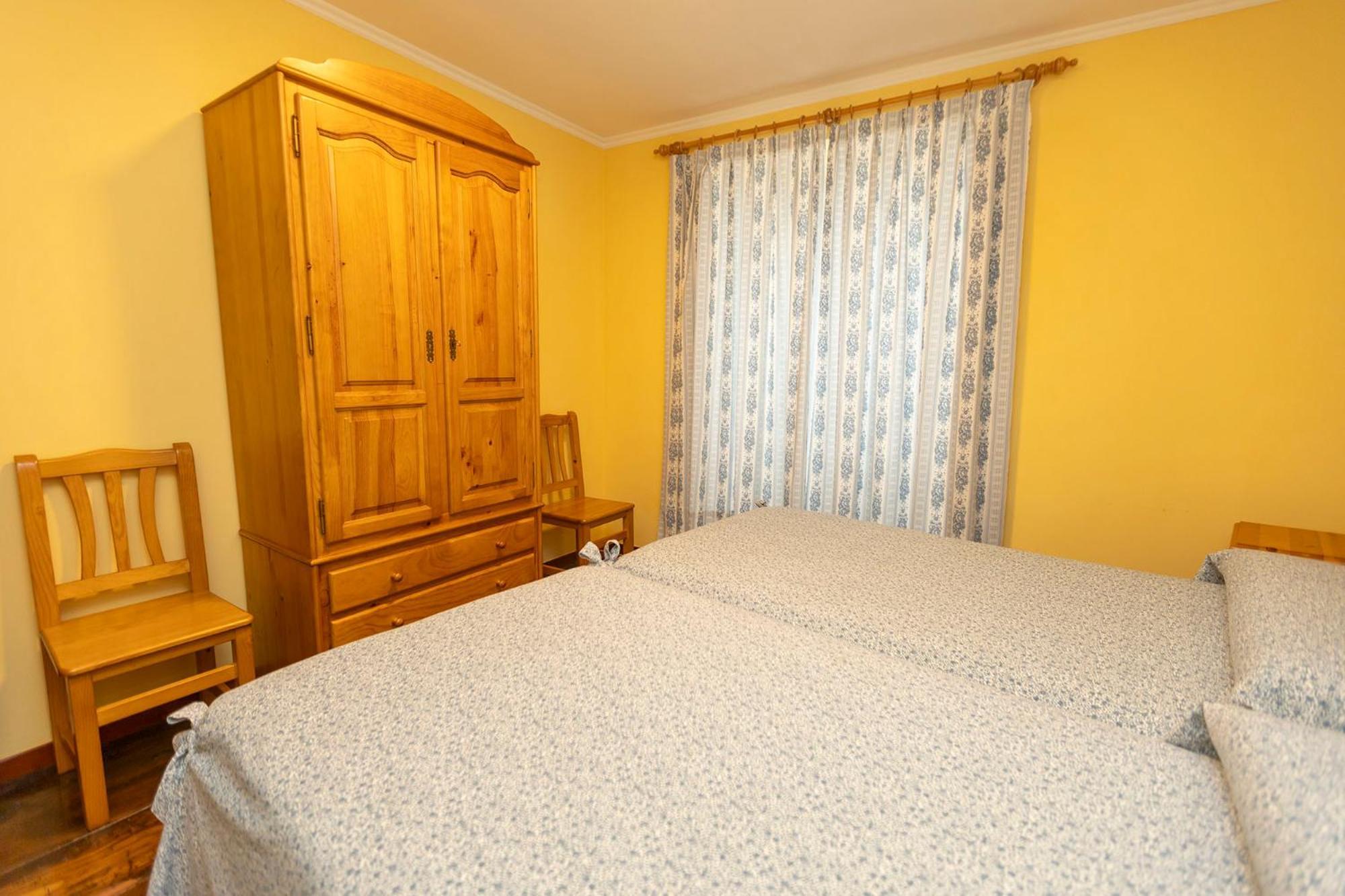 Escuder Apartamentos Turisticos Ribadeo Exterior foto
