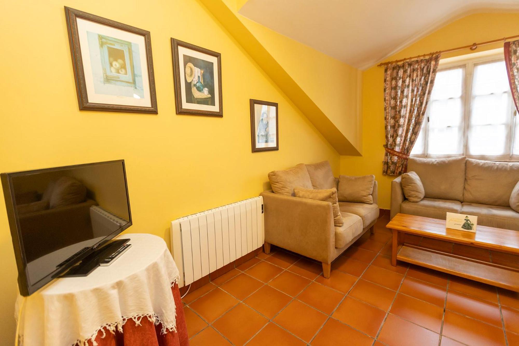 Escuder Apartamentos Turisticos Ribadeo Exterior foto