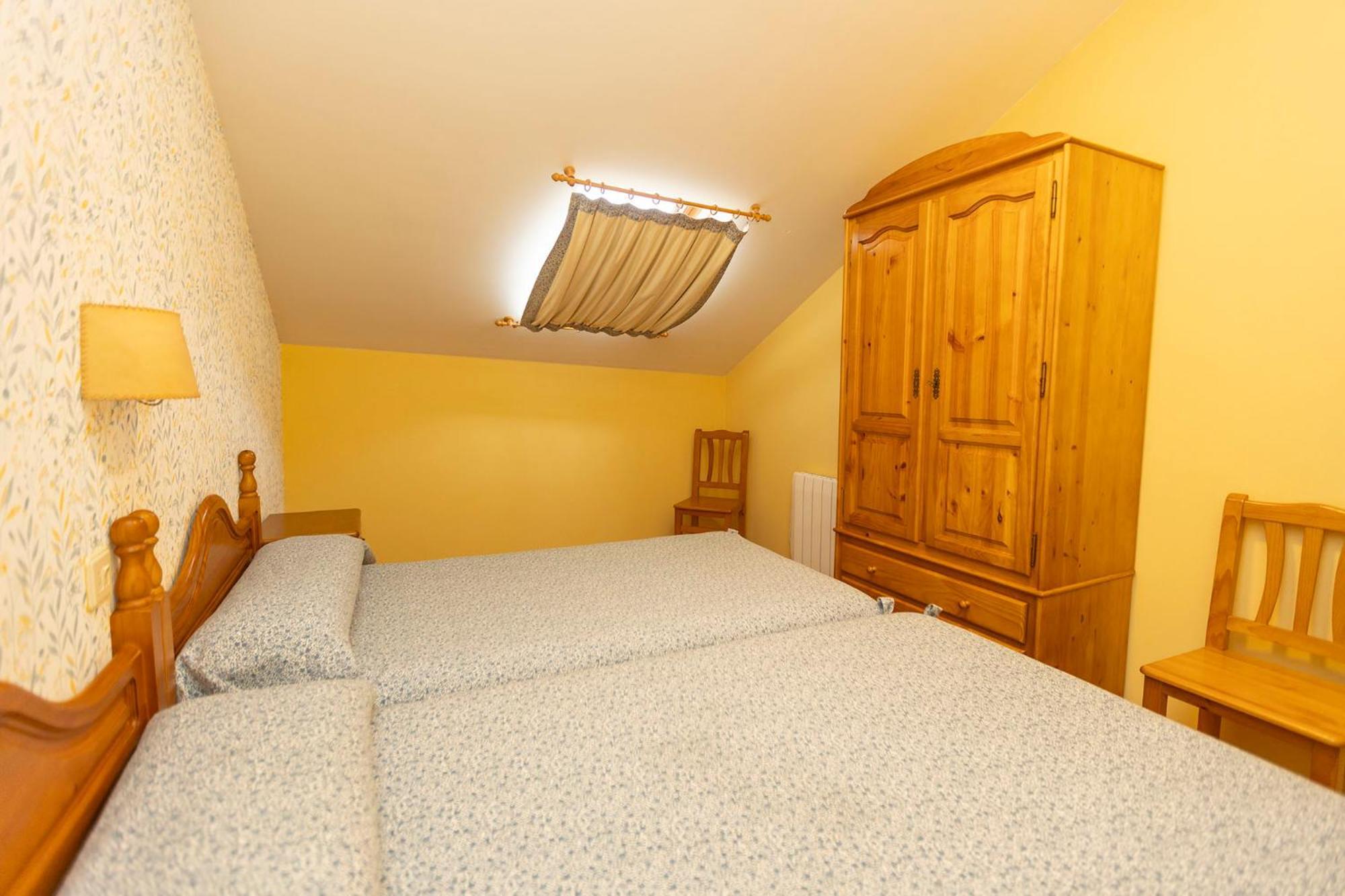 Escuder Apartamentos Turisticos Ribadeo Exterior foto
