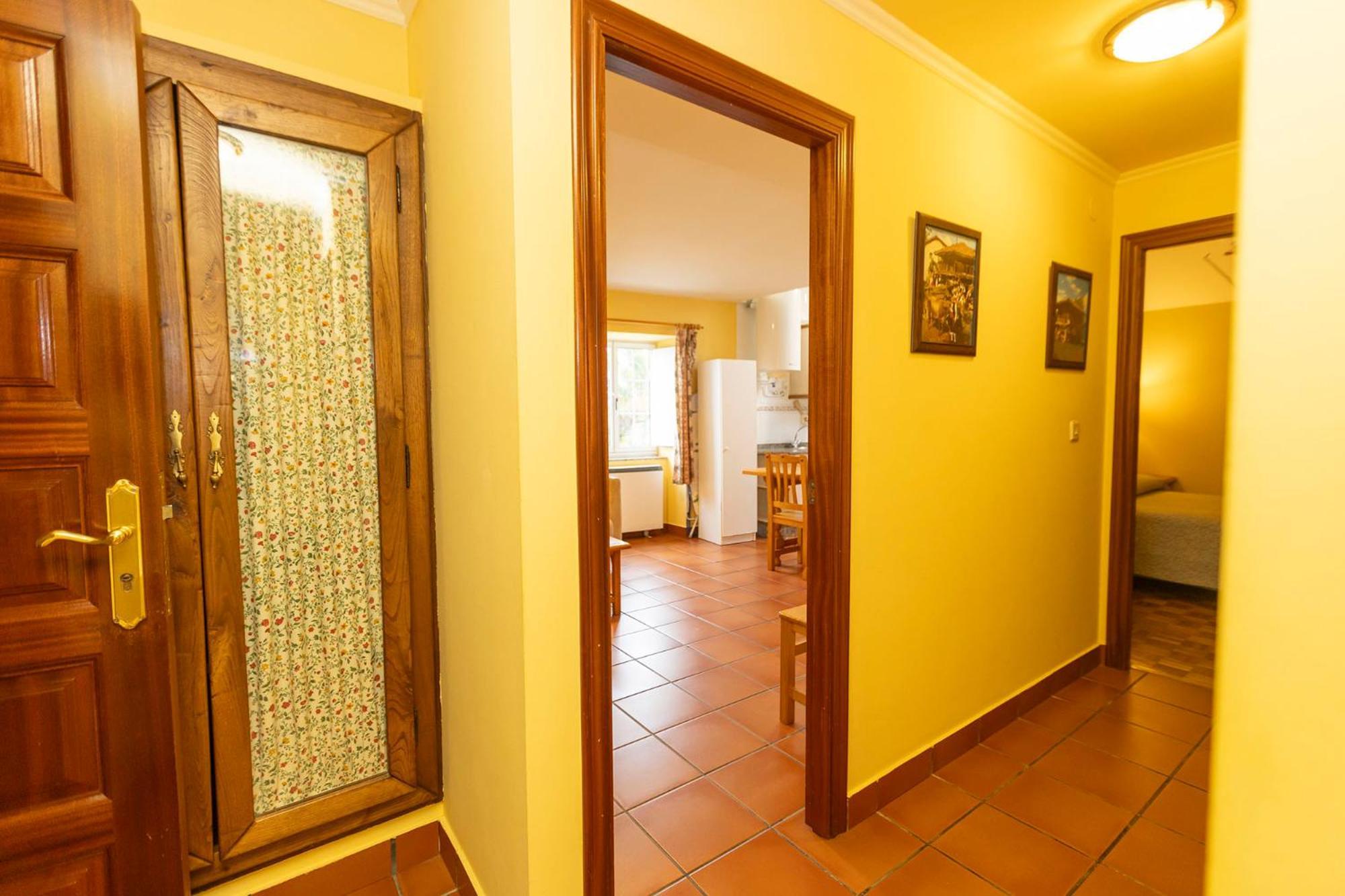 Escuder Apartamentos Turisticos Ribadeo Exterior foto